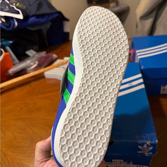 New with Damaged Box Adidas Gazelle Men\'s Size 11 Shoes Blue Green Athletic main image 5